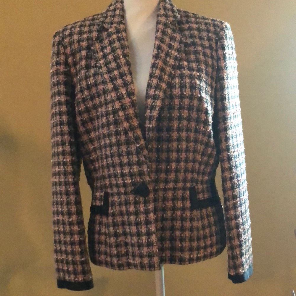 Chapter One Women’s Blazer Pink, Gray and Black plaid size 12.